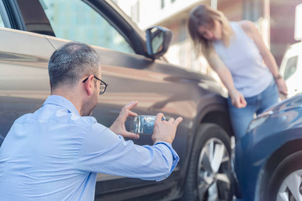 Professional Commercial Auto Insurance technician working in Lockhart, TX